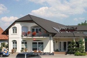 Hotel Squash, Prievidza