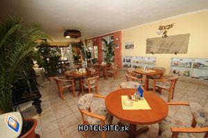 Hotel Squash, Prievidza