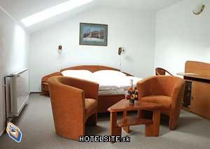 Hotel Bránica, Belá
