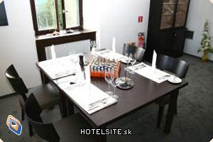 Hotel Villa Nečas, Žilina